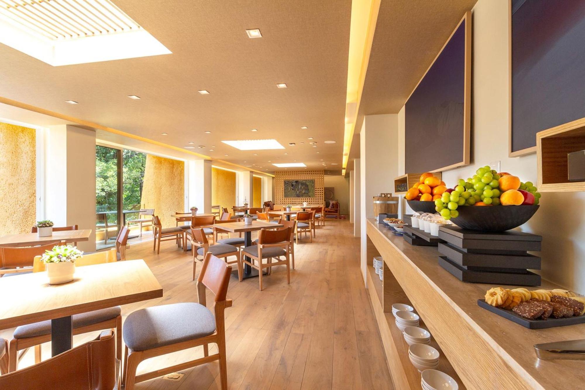Camino Real Polanco Mexico Hotel Luaran gambar The dining room at the Royal Berkshire Hospital
